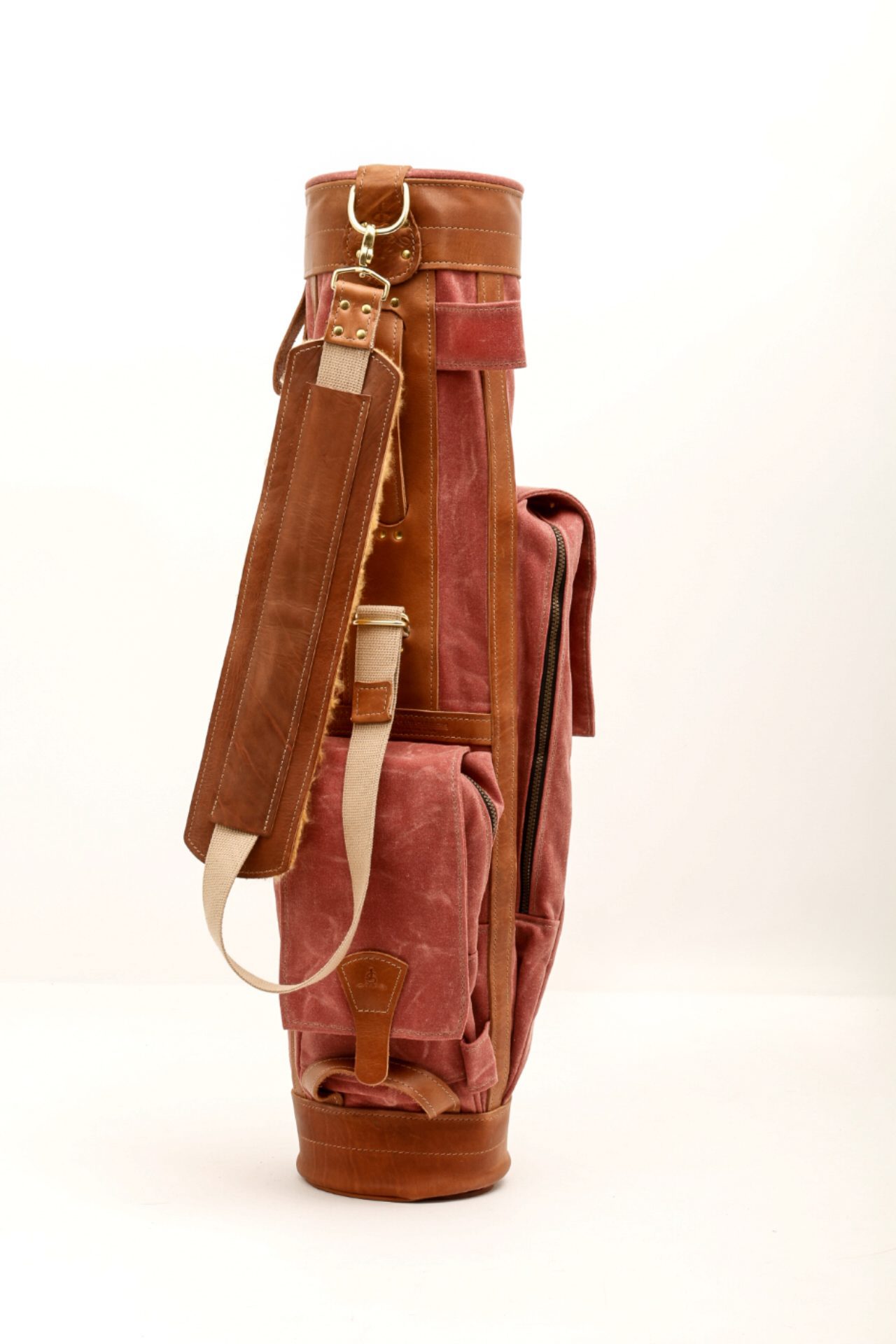 7 Airliner Style Golf Bag