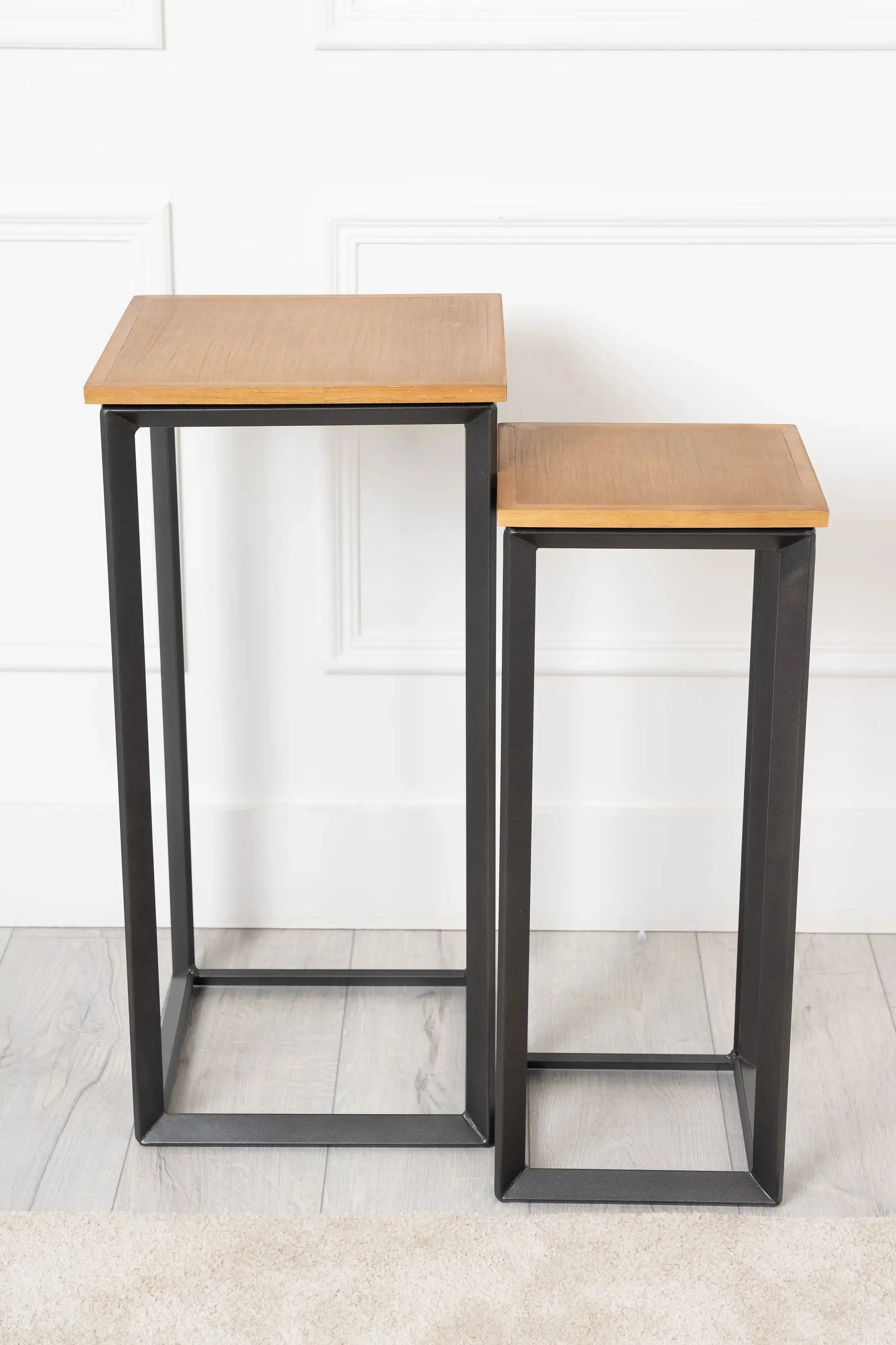 Metal & Wood Set of 2 Nest Tables